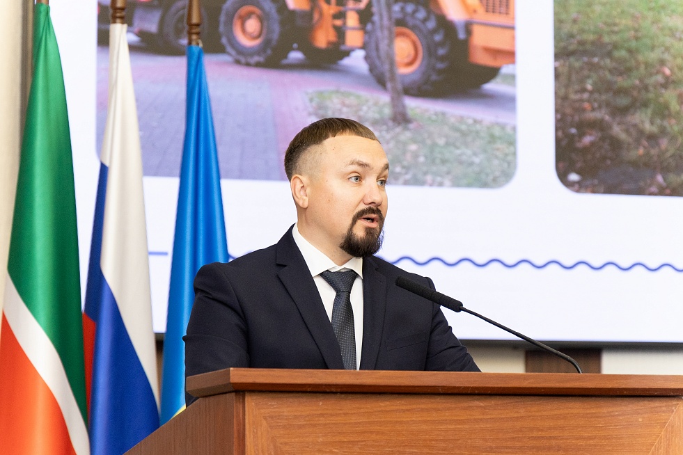 В Нижнекамске определены даты осенних общегородских субботников