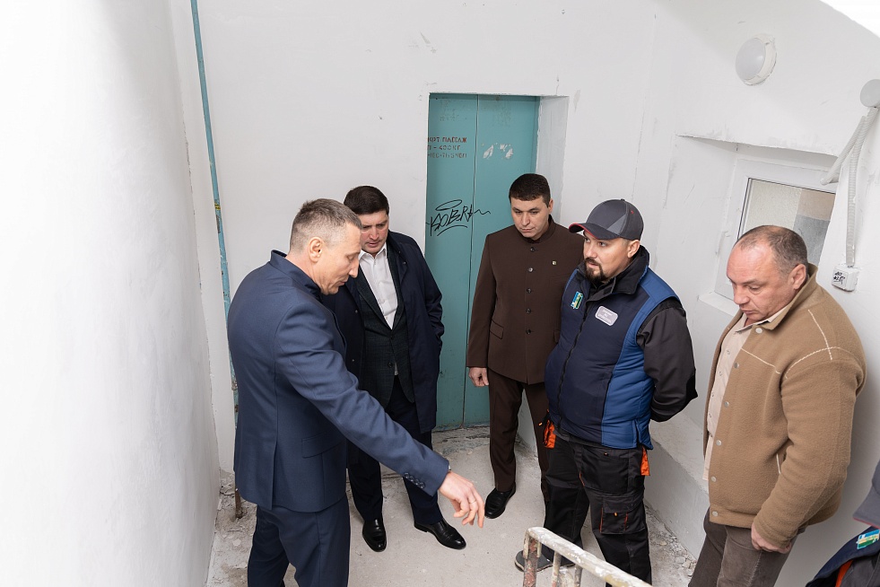 Радмир Беляев взял под личный контроль завершение капремонта МКД в Нижнекамске